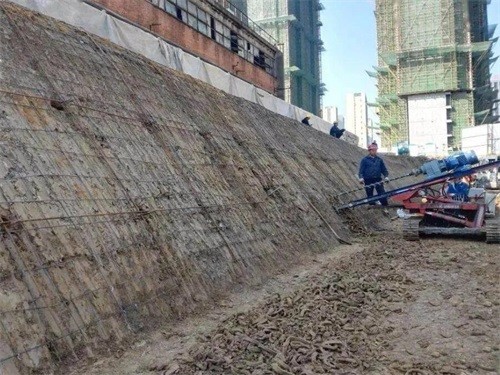 赣县建筑边坡支护